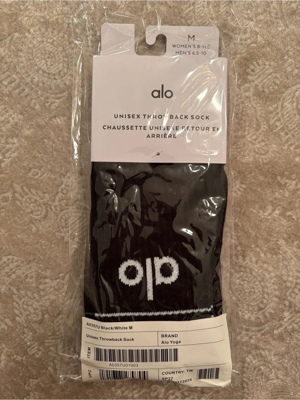 Brand New ALO Unisex Throwback Sock Classic Black White Stripes Comfy Cushioned